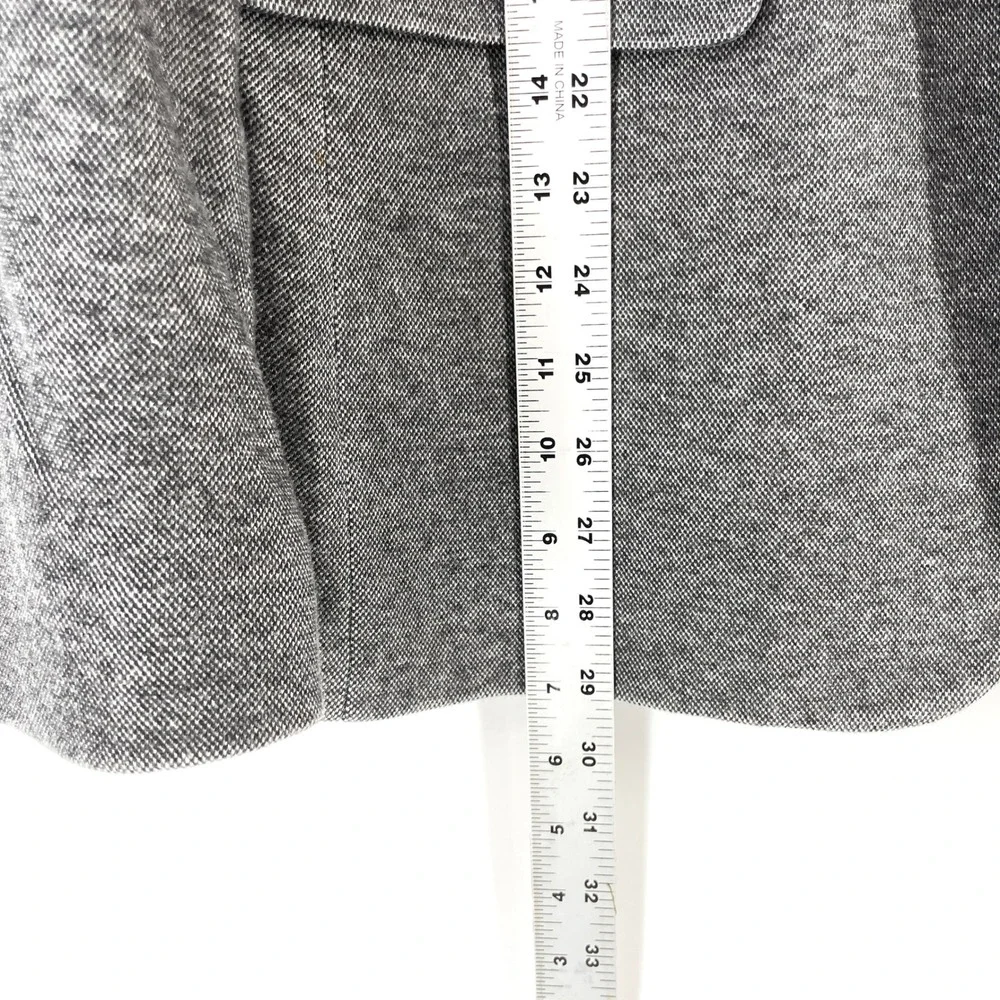 Banana Republic Slim Fit Gray Textured Two Button Blazer Mens 42R Sport Coat